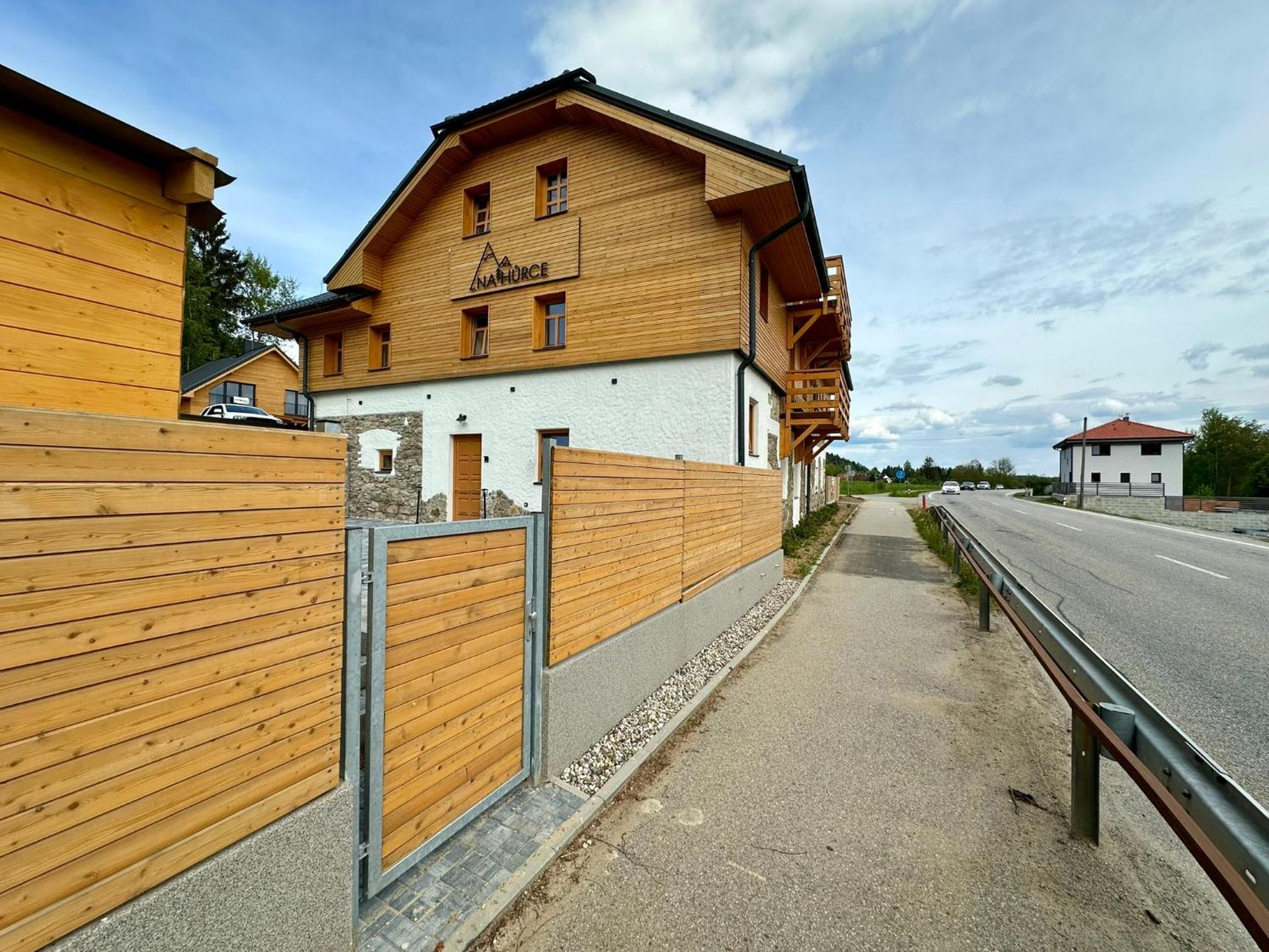 Apartman Na Hurce Horní Planá Bagian luar foto